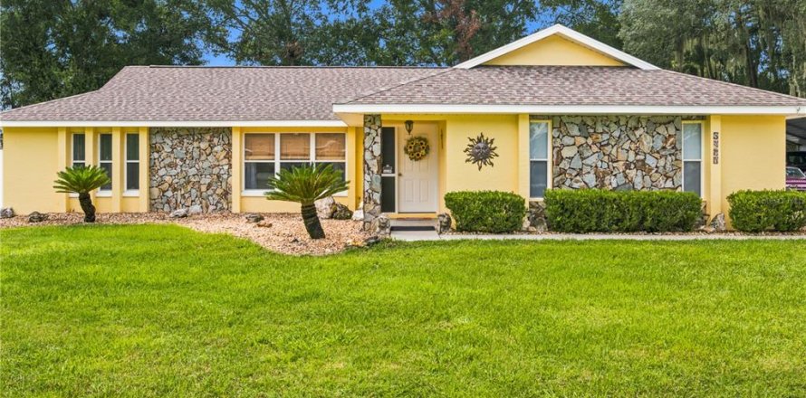 Villa ou maison à Ocala, Floride 3 chambres, 175.77 m2 № 2313321