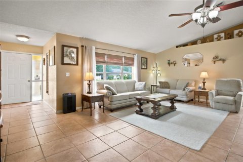 Villa ou maison à vendre à Ocala, Floride: 3 chambres, 175.77 m2 № 2313321 - photo 22
