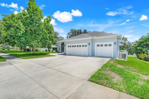 Villa ou maison à vendre à Clermont, Floride: 3 chambres, 202.34 m2 № 1918059 - photo 5