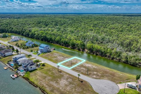Terreno en venta en Hernando Beach, Florida № 2111846 - foto 7