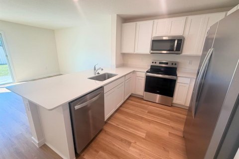 Touwnhouse à louer à Gainesville, Floride: 3 chambres, 135.45 m2 № 2431095 - photo 8