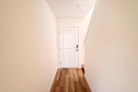Touwnhouse à louer à Gainesville, Floride: 3 chambres, 135.45 m2 № 2431095 - photo 3