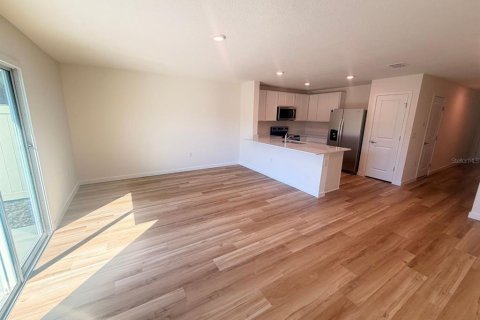 Touwnhouse à louer à Gainesville, Floride: 3 chambres, 135.45 m2 № 2431095 - photo 11