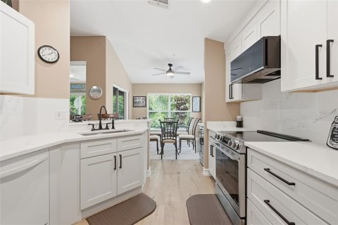 Copropriété à vendre à Naples, Floride: 3 chambres, 155.05 m2 № 2290992 - photo 15