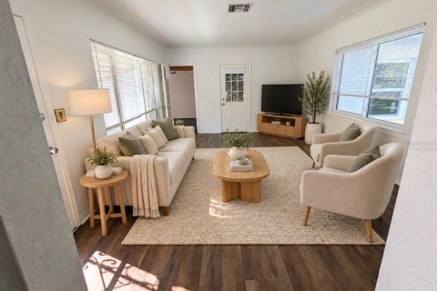 Villa ou maison à vendre à Gulfport, Floride: 2 chambres, 73.02 m2 № 2395732 - photo 2