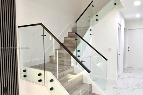 Touwnhouse à louer à Boca Raton, Floride: 3 chambres, 157.75 m2 № 2439365 - photo 10