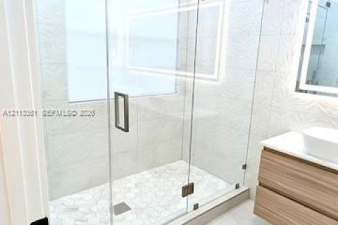 Touwnhouse à louer à Boca Raton, Floride: 3 chambres, 157.75 m2 № 2439365 - photo 15