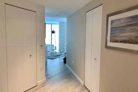 Copropriété à vendre à Miami, Floride: 2 chambres, 95.32 m2 № 2058020 - photo 7