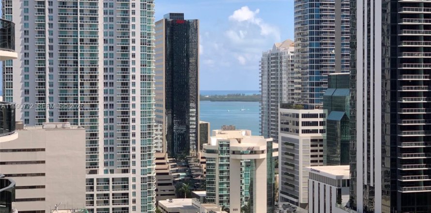 Condo à Miami, Floride, 2 chambres  № 2058020