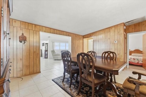 Casa en venta en Winter Haven, Florida, 4 dormitorios, 193.05 m2 № 2211791 - foto 25