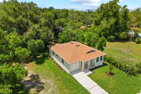 Casa en venta en Tampa, Florida, 3 dormitorios, 115.76 m2 № 2198806 - foto 19