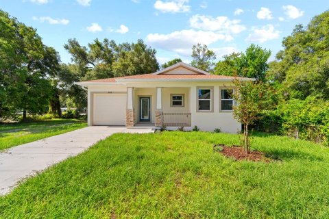 Casa en venta en Tampa, Florida, 3 dormitorios, 115.76 m2 № 2198806 - foto 2