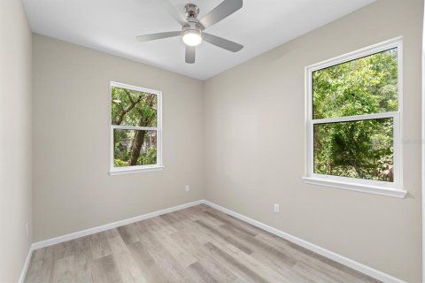 Casa en venta en Tampa, Florida, 3 dormitorios, 115.76 m2 № 2198806 - foto 13