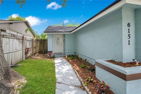 Apartment in Orlando, Florida 2 bedrooms, 200.11 sq.m. № 2280351 - photo 2