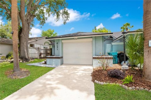 Apartment in Orlando, Florida 2 bedrooms, 200.11 sq.m. № 2280351