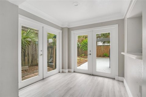 Apartment in Orlando, Florida 2 bedrooms, 200.11 sq.m. № 2280351 - photo 8