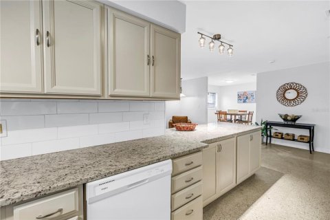 Casa en venta en Saint Petersburg, Florida, 3 dormitorios, 107.58 m2 № 2428663 - foto 11