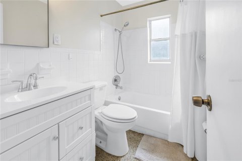 Casa en venta en Saint Petersburg, Florida, 3 dormitorios, 107.58 m2 № 2428663 - foto 18