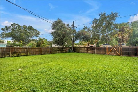 Casa en venta en Saint Petersburg, Florida, 3 dormitorios, 107.58 m2 № 2428663 - foto 3