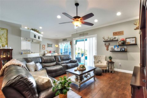 House in Lakeland, Florida 3 bedrooms, 231.42 sq.m. № 1910806 - photo 4