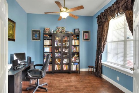 House in Lakeland, Florida 3 bedrooms, 231.42 sq.m. № 1910806 - photo 16
