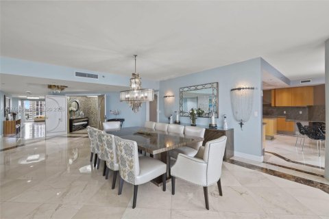 Condo in Aventura, Florida, 4 bedrooms  № 2246667 - photo 5