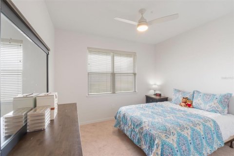House in Eustis, Florida 3 bedrooms, 167.22 sq.m. № 1823354 - photo 20
