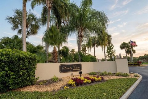 Condo in Altamonte Springs, Florida, 1 bedroom № 2218460 - photo 12