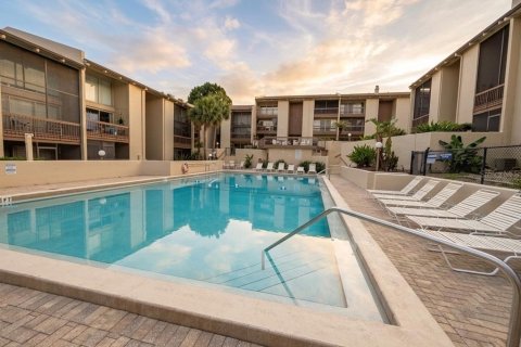 Condo in Altamonte Springs, Florida, 1 bedroom № 2218460 - photo 19