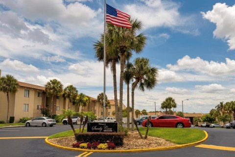 Condo in Altamonte Springs, Florida, 1 bedroom № 2218460 - photo 13