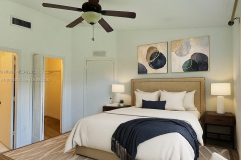 Condominio en alquiler en Homestead, Florida, 2 dormitorios, 84.54 m2 № 1922303 - foto 11