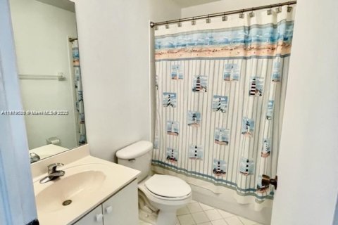 Condominio en alquiler en Homestead, Florida, 2 dormitorios, 84.54 m2 № 1922303 - foto 9