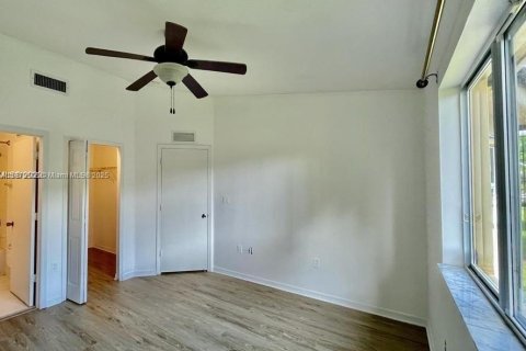 Condominio en alquiler en Homestead, Florida, 2 dormitorios, 84.54 m2 № 1922303 - foto 14