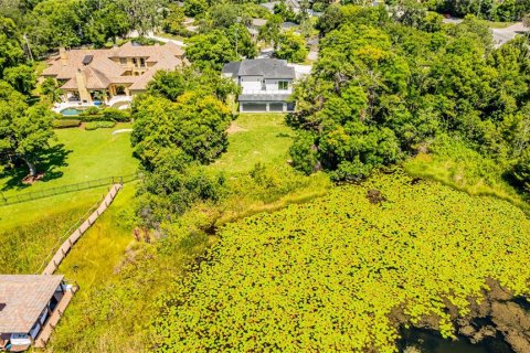 House in Windermere, Florida 4 bedrooms, 291.34 sq.m. № 2166348 - photo 28