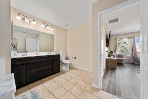 Townhouse in Kissimmee, Florida 3 bedrooms, 174.84 sq.m. № 2092299 - photo 18