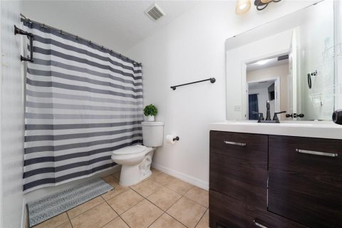 Townhouse in Kissimmee, Florida 3 bedrooms, 174.84 sq.m. № 2092299 - photo 24