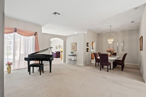 Villa ou maison à vendre à Sanford, Floride: 5 chambres, 258.18 m2 № 2342620 - photo 14