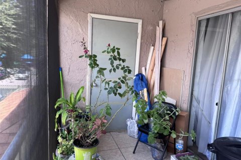 Condo in Tampa, Florida, 3 bedrooms  № 1832984 - photo 3