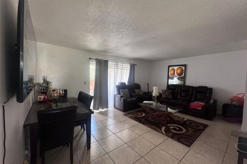 Condo in Tampa, Florida, 3 bedrooms  № 1832984 - photo 14
