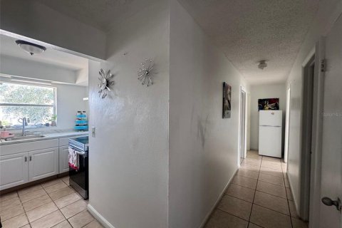 Condo in Tampa, Florida, 3 bedrooms  № 1832984 - photo 22