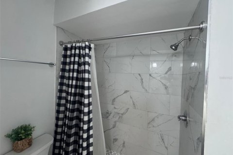 Condo in Tampa, Florida, 3 bedrooms  № 1832984 - photo 26