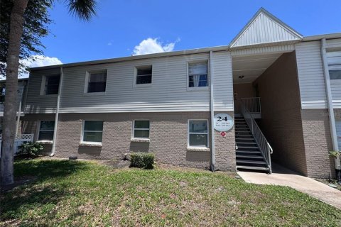 Condo in Tampa, Florida, 3 bedrooms  № 1832984 - photo 1
