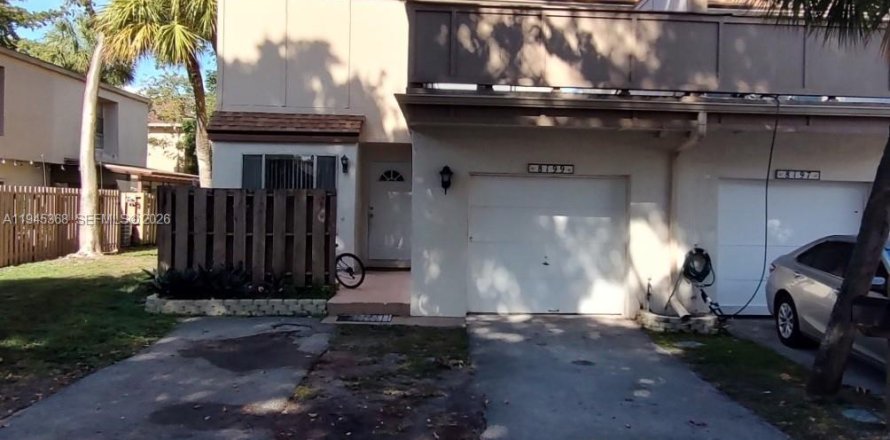 Touwnhouse à Plantation, Floride 3 chambres, 157 m2 № 2088913