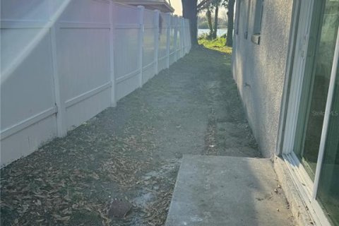 Villa ou maison à louer à Orlando, Floride: 3 chambres, 117.61 m2 № 2396624 - photo 3