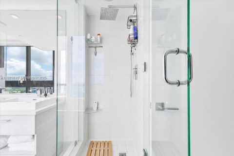 Copropriété à louer à Miami, Floride: 1 chambre, 65.59 m2 № 1976858 - photo 20