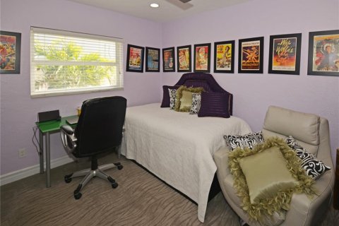 Villa ou maison à louer à Saint Petersburg, Floride: 3 chambres, 215.9 m2 № 2109599 - photo 28