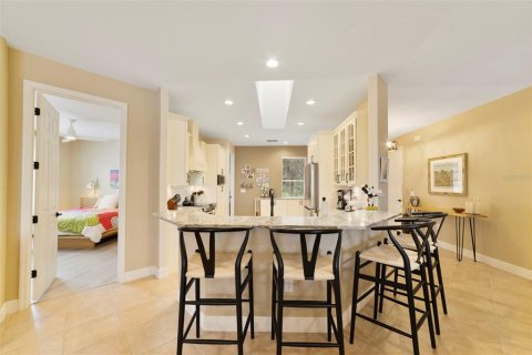 Villa ou maison à vendre à Poinciana, Floride: 3 chambres, 201.32 m2 № 2411381 - photo 18