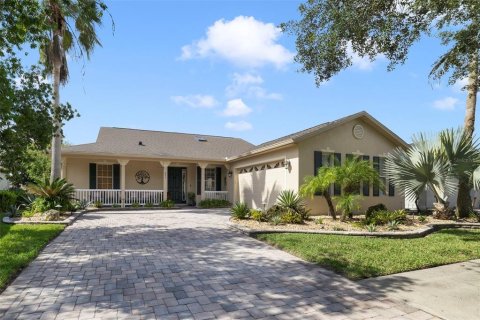 Villa ou maison à Poinciana, Floride 3 chambres, 201.32 m2 № 2411381