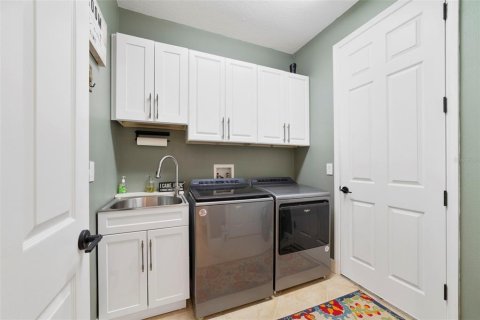 Villa ou maison à vendre à Poinciana, Floride: 3 chambres, 201.32 m2 № 2411381 - photo 12