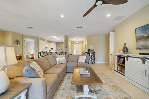 Villa ou maison à vendre à Poinciana, Floride: 3 chambres, 201.32 m2 № 2411381 - photo 22